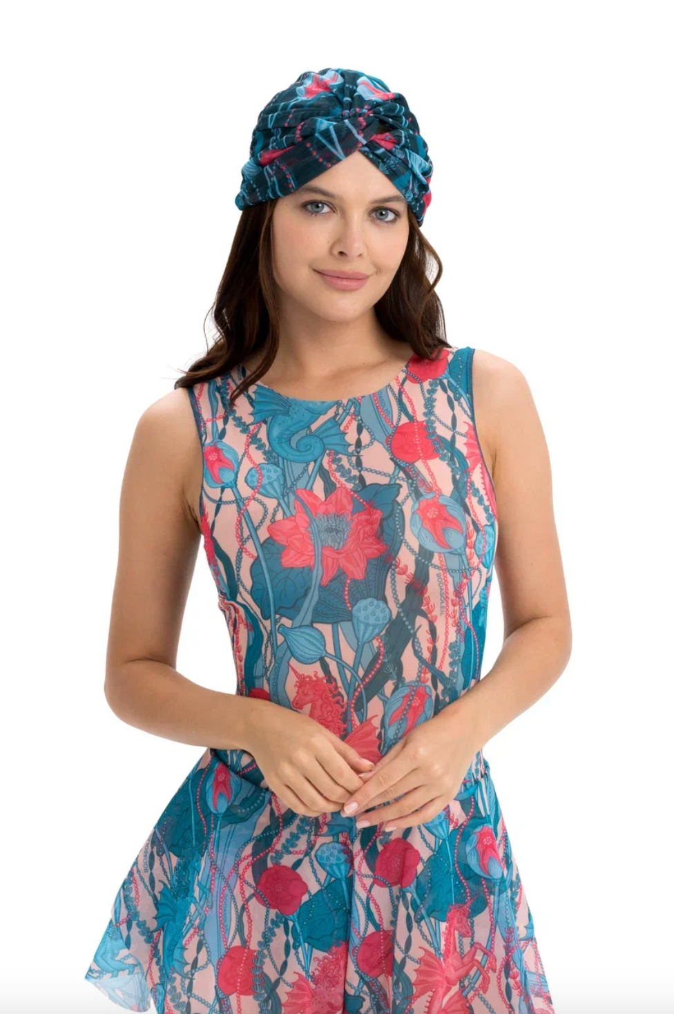 This file describes the SEAUNICORNS print turban, which is one size fits all. It combines fashion and function, providing classic luxury for modest fashion. Encourages shopping now for stylish, eco-friendly headwear.